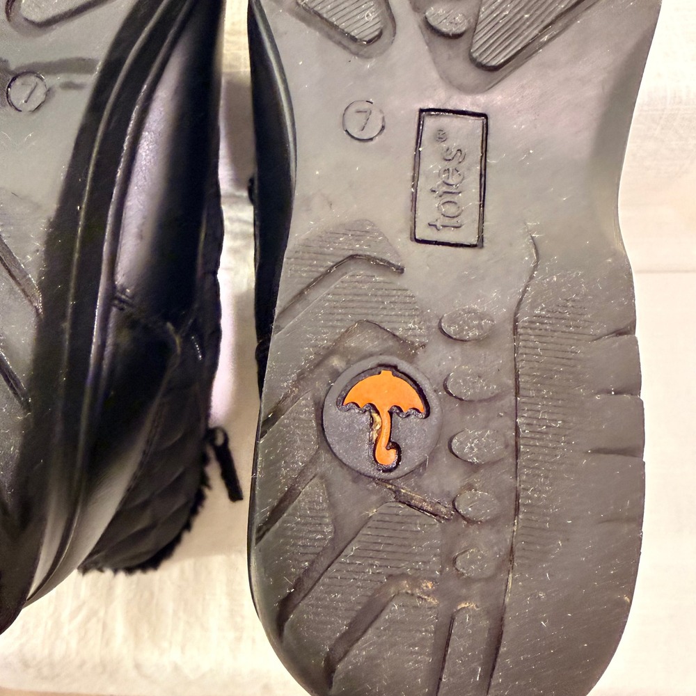 Totes Catskill women's Black Quilted Faux‎ Fur Lined Winter Snow Boots Size 7 - Picture 13 of 15